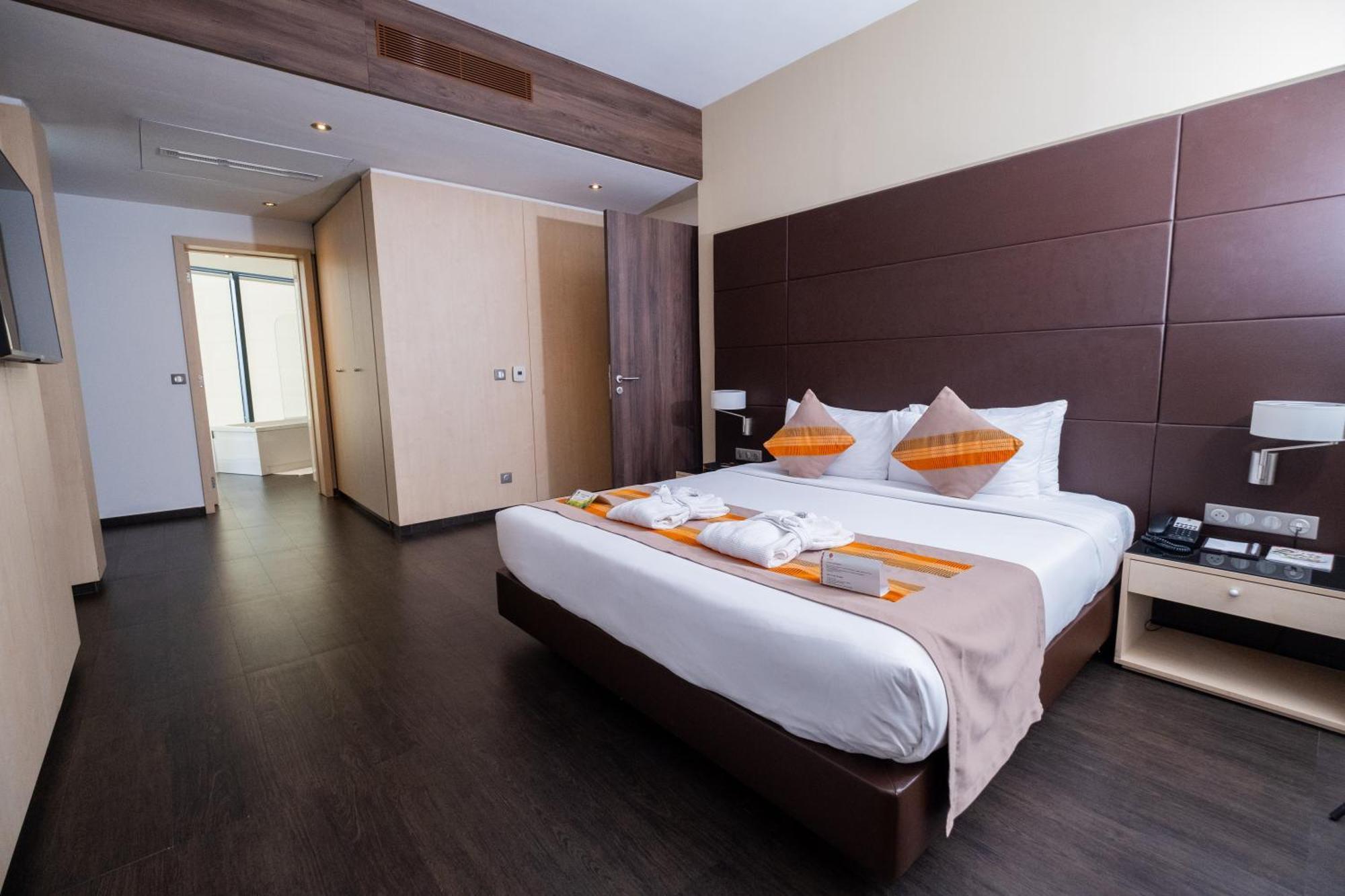 Azalai Hotel Abidjan Buitenkant foto