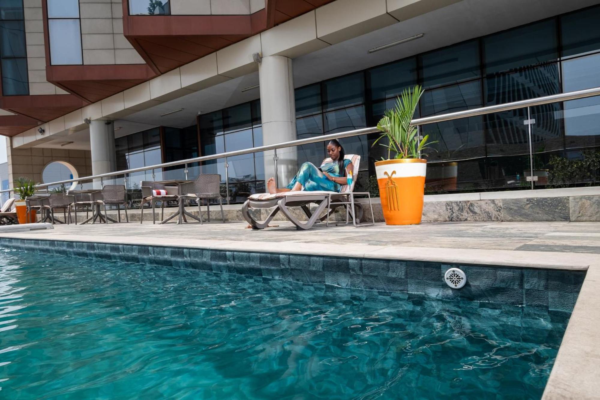 Azalai Hotel Abidjan Buitenkant foto